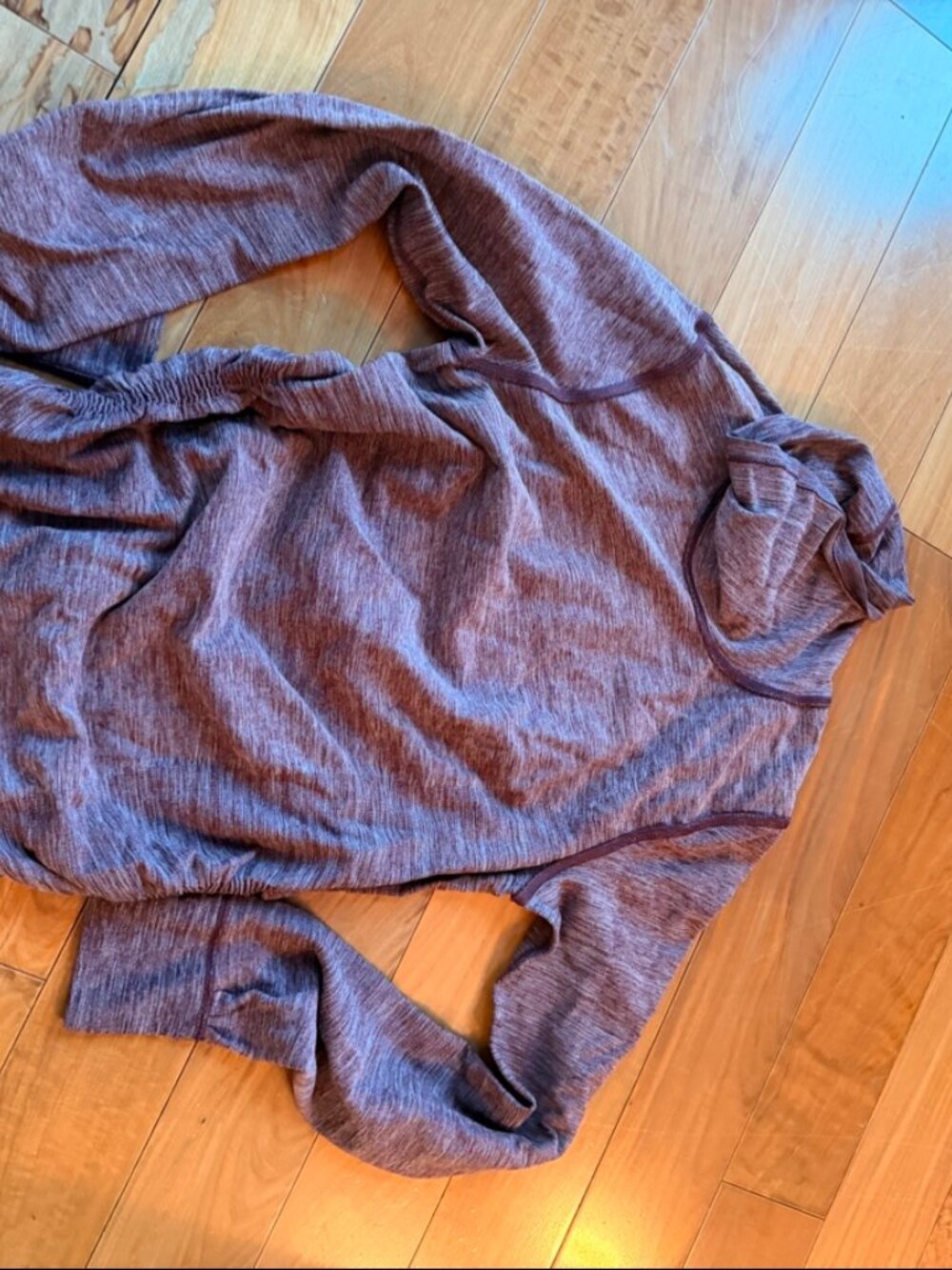 lululemon Turtleneck Layer — Maroon Heather, Size 8